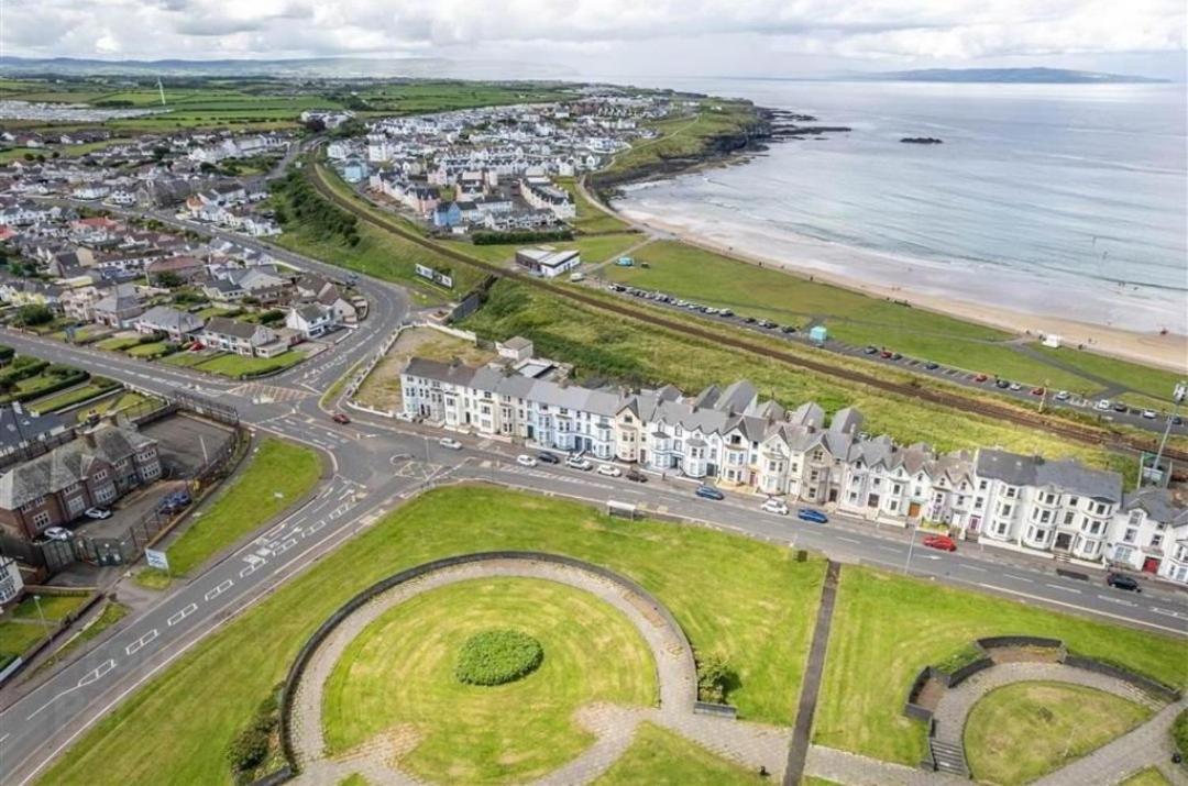 2 Dunluce Green - Portrush By The Sea Eksteriør billede