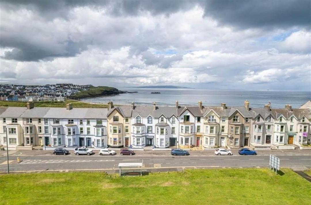2 Dunluce Green - Portrush By The Sea Eksteriør billede